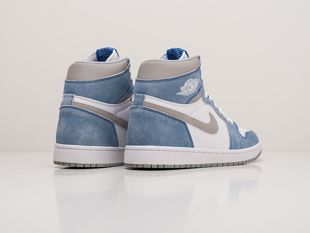 Кроссовки Nike Air Jordan 1 — изображение 3