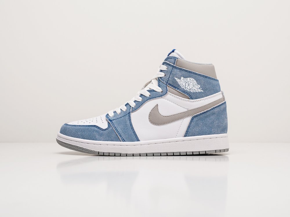 Кроссовки Nike Air Jordan 1 — изображение 6