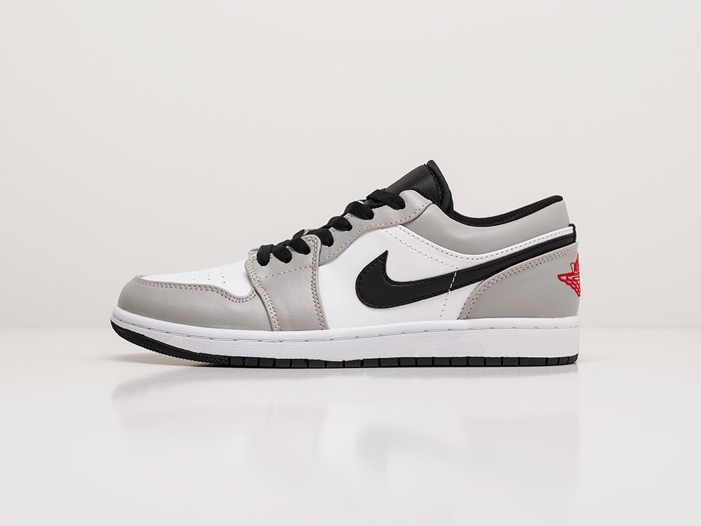Кроссовки Nike Air Jordan 1 Low — изображение 2