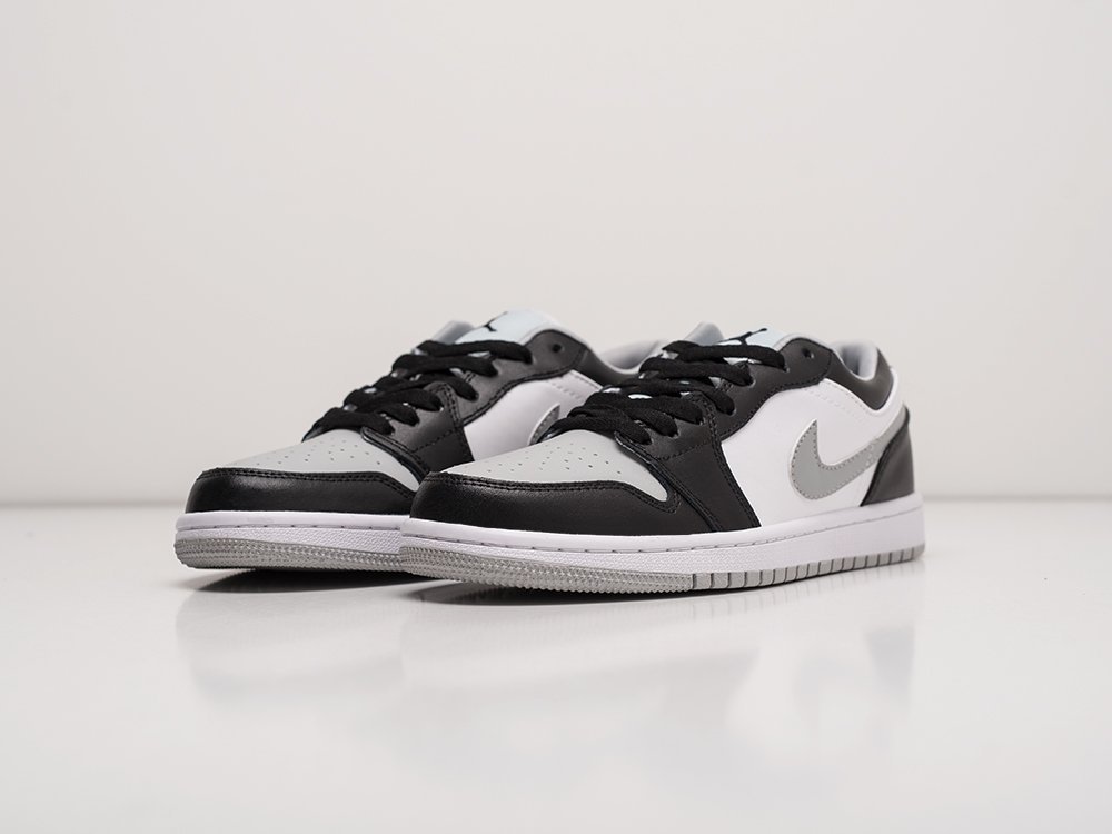 Кроссовки Nike Air Jordan 1 Low — изображение 2
