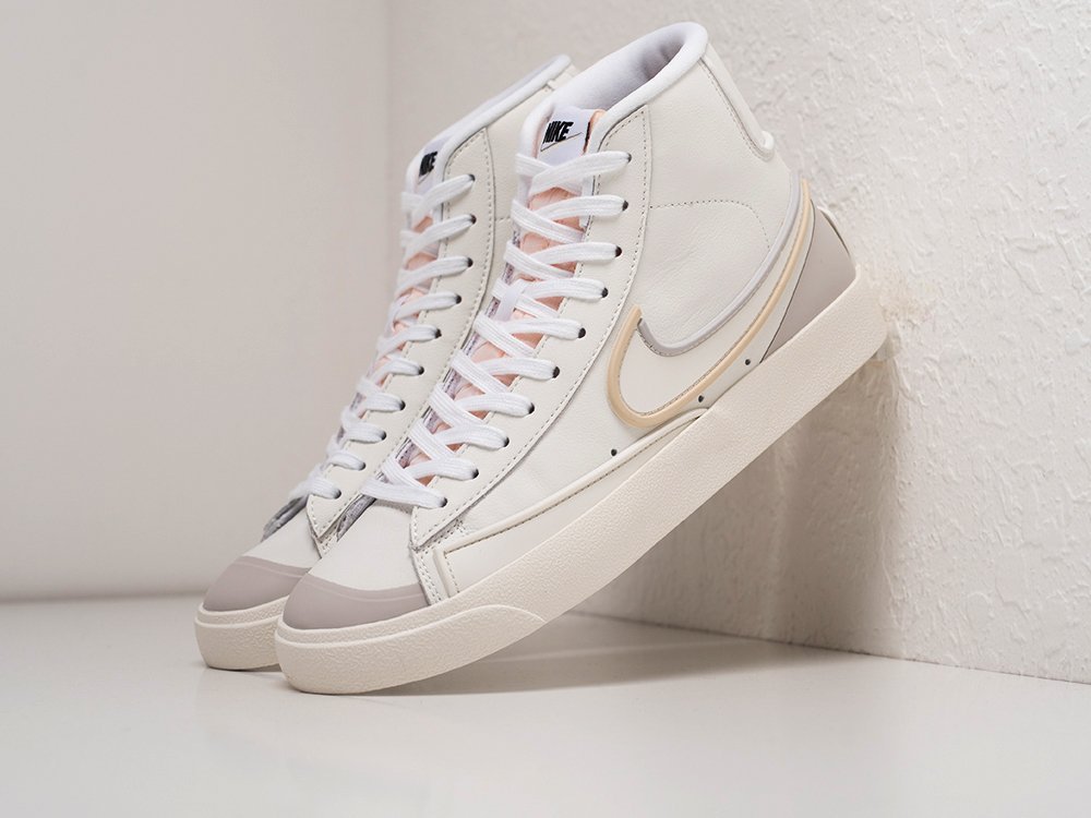 Кроссовки Nike Blazer Mid 77