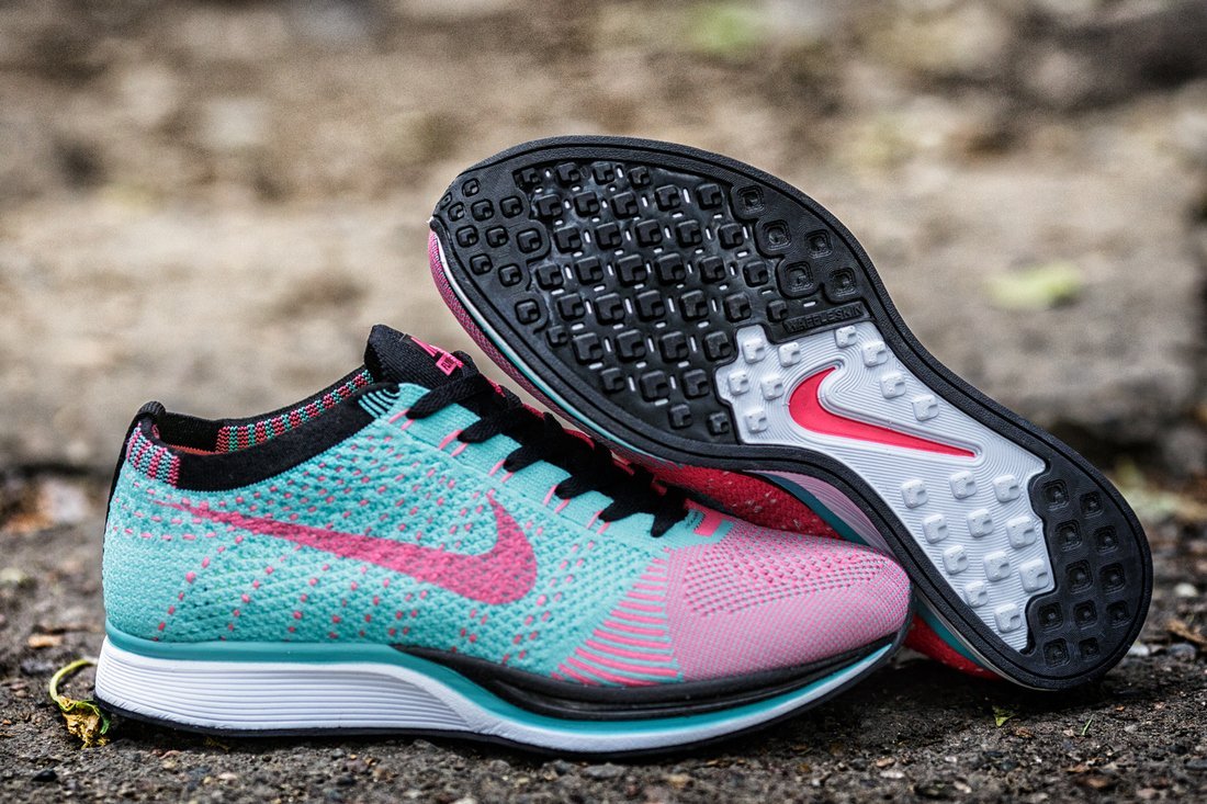 Кроссовки Nike Flyknit Racer — изображение 10