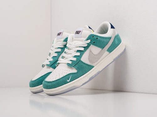 Кроссовки Nike SB Dunk Low