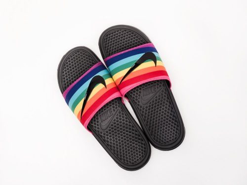 Сланцы Nike