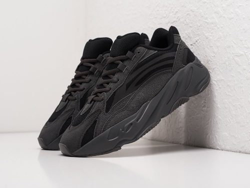 Кроссовки Adidas Yeezy Boost 700 v2